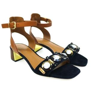 sandalias-en-color-cuero-y-negro-lola-cruz Sandalias en color cuero y negro Lola Cruz