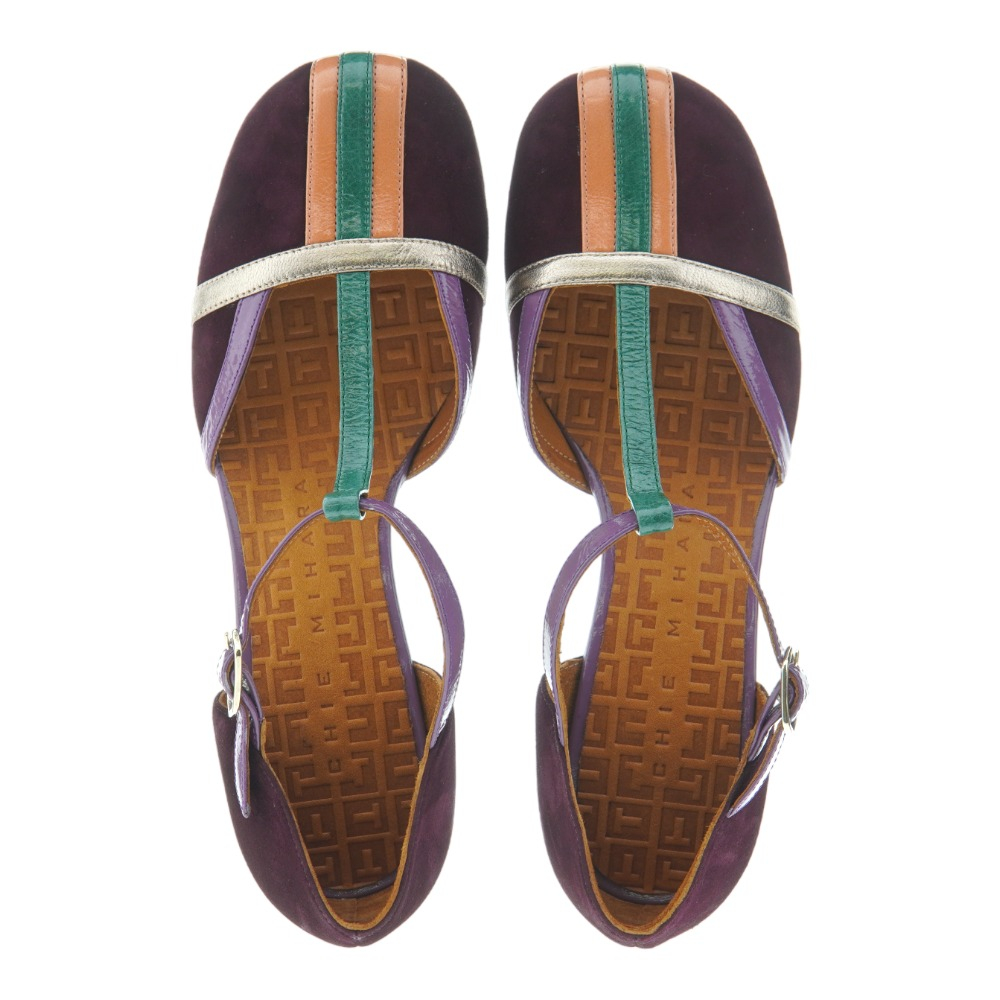Zapato tacon cerrado hebilla Chie Mihara Myla foto 2