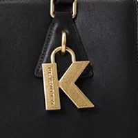 Bolso Tote K/Ikonik Negro de Karl Lagerfeld - Distinción y Estilo | Gallery Carrile foto 5