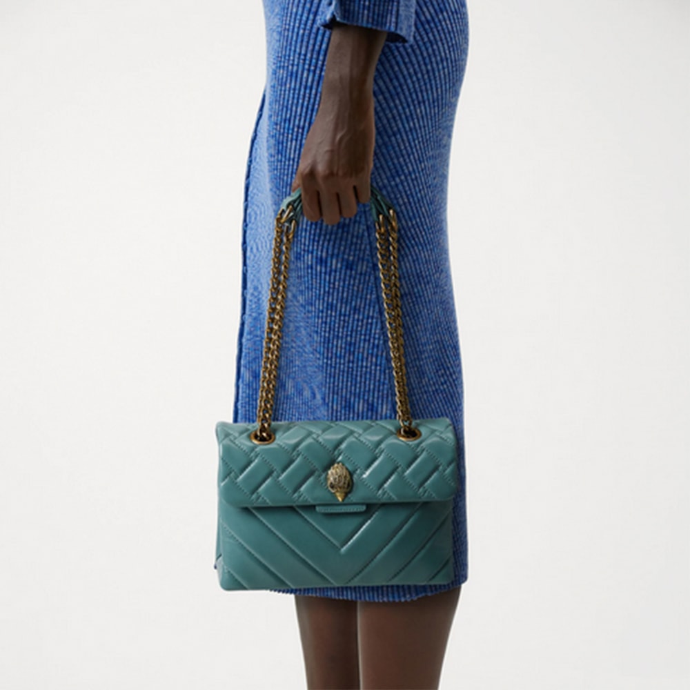 Bolso de Cadena Acolchado Turquesa de Kurt Geiger - Accesorio Declarativo | GalleryCarrile foto 2
