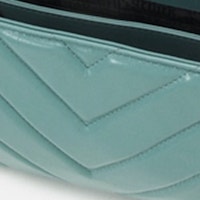 Bolso de Cadena Acolchado Turquesa de Kurt Geiger - Accesorio Declarativo | GalleryCarrile foto 6