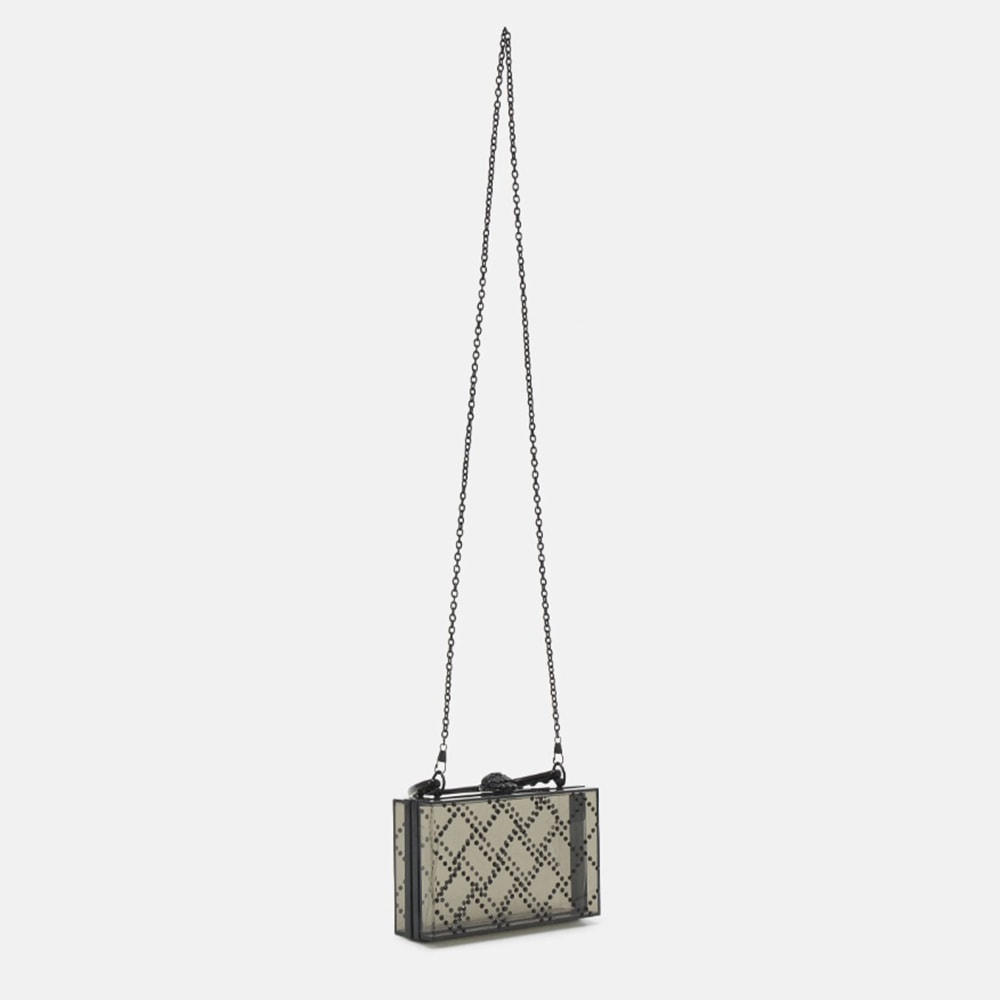 Descubre la Elegancia del Bolso de Mano con Pedrería Kurt Geiger | Gallery Carrile foto 3