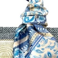 Kurt Geiger Bag | Elegancia y estilo con detalles exclusivos foto 2