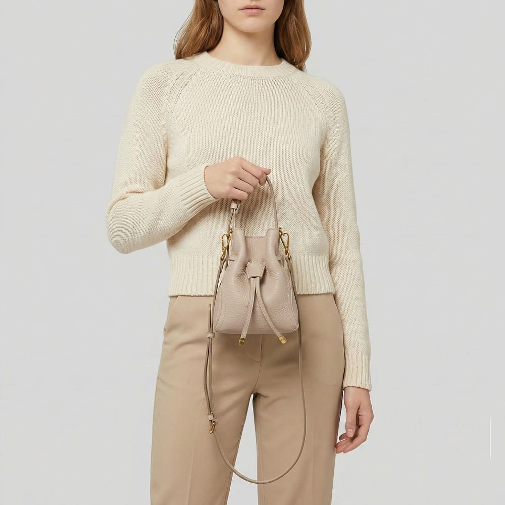 Bolso saco pequeño piel – Gianni Chiarini foto 2