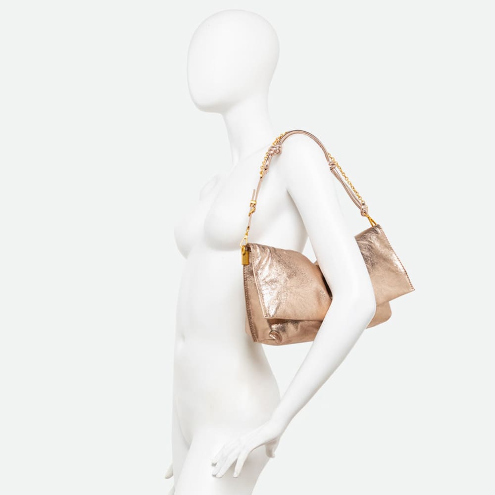 Bolso dorado piel cadena Gianni Chiarini | Bolso elegante mujer foto 2