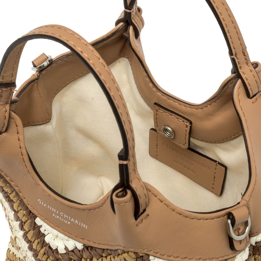 Bolso paja trenzada Gianni Chiarini elegante verano foto 4
