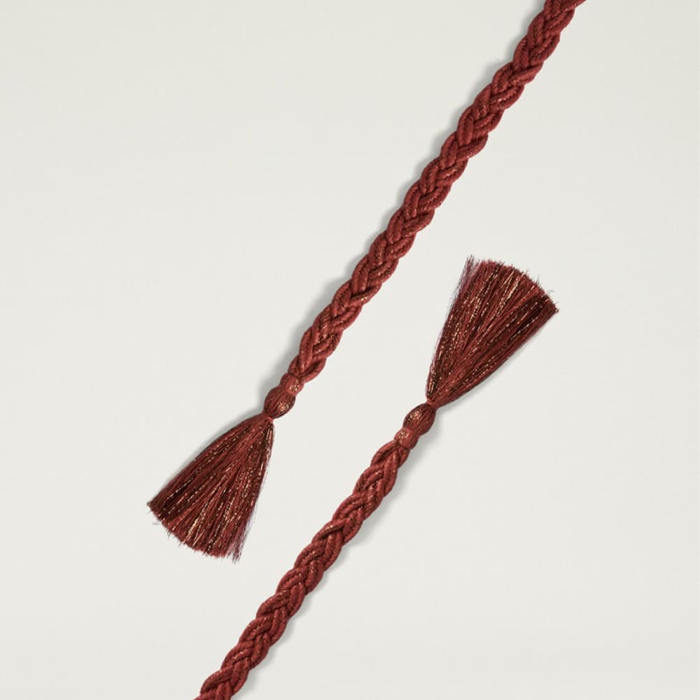 Cinturón trenzado lino Momoni en color burdeos foto 2