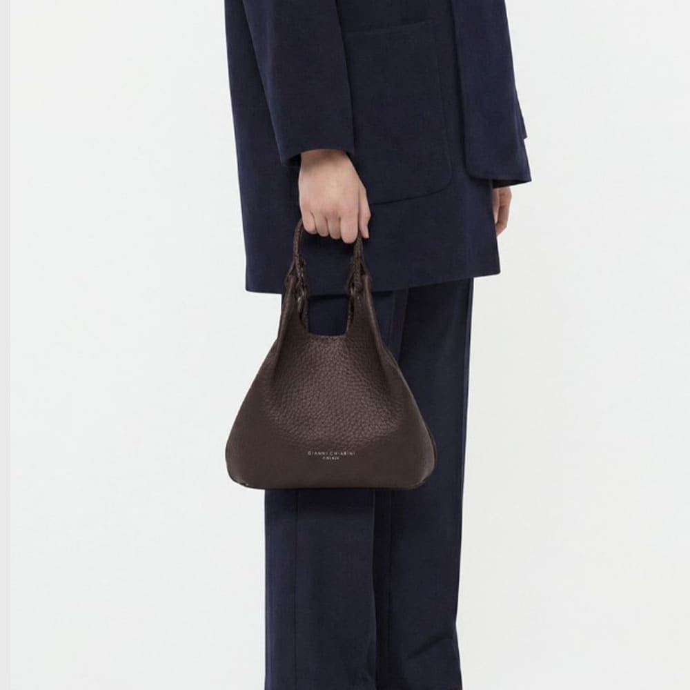Bolso asa y cruzado piel marrón Gianni Chiarini | Carrilé foto 2
