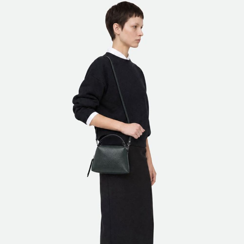 Bolso verde piel asa mano y correa Gianni Chiarini foto 2