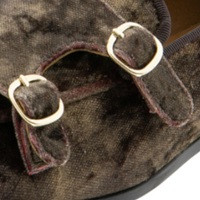 Doble hebilla con carácter