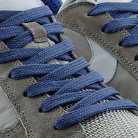 Zapatillas con cordón
