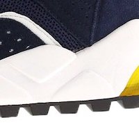 ZAPATILLAS SUELAS BLANCAS
