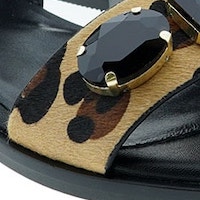 Sandalias leopardo