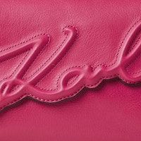 Logo en el frontal