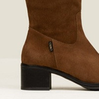 Tacón bajo y cómodo