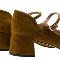 Tacón ancho para máxima comodidad