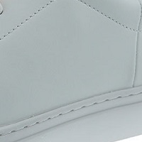 Zapatilla blanca