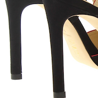 TACÓN STILETTO