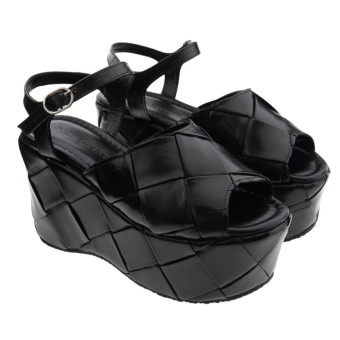 Sandalias plataforma piel trenzada negra Pons Quintana 11906.000