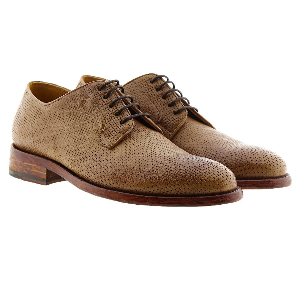 Zapato cordón piel grabada Calce 629