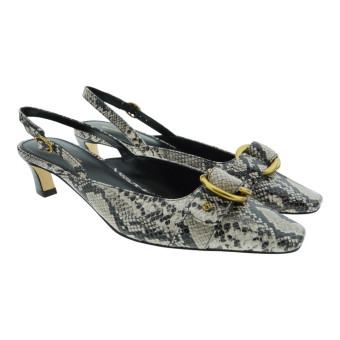 Zapato destalonado tacón bajo Michael Kors Jaden Kitten