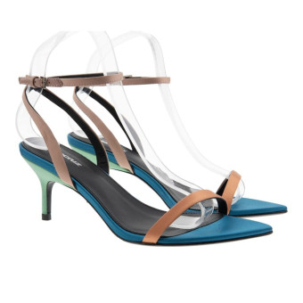 Sandalias fiesta tiras multicolor Lola Cruz Nena Sandal 65