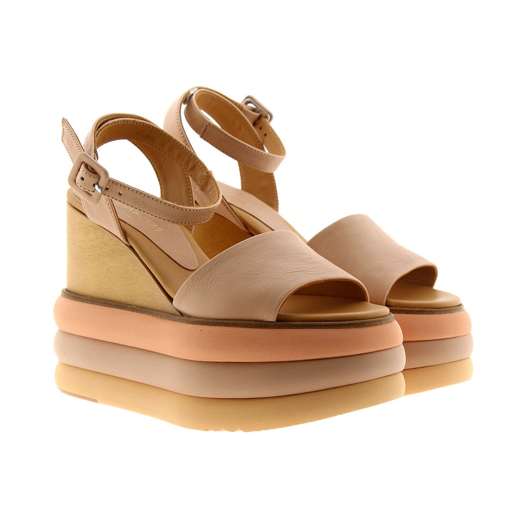 Sandalias cuña alta y plataforma Paloma Barceló Rosie