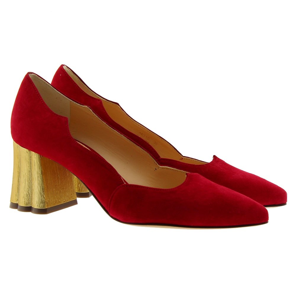 Zapato ante tacón oro Chie Mihara Lesly