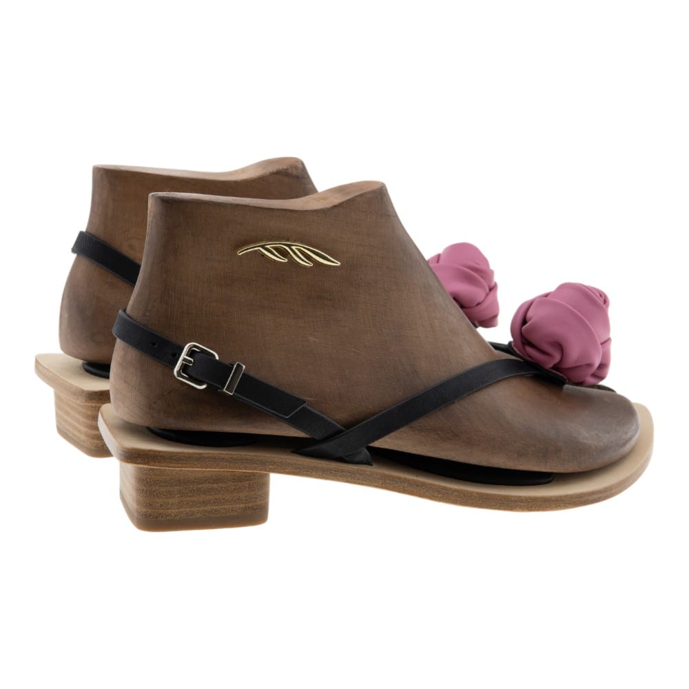 Sandalias de Dedo Mujer Chocolat'Dor con Detalle Floral | Gallery Carrile foto 4