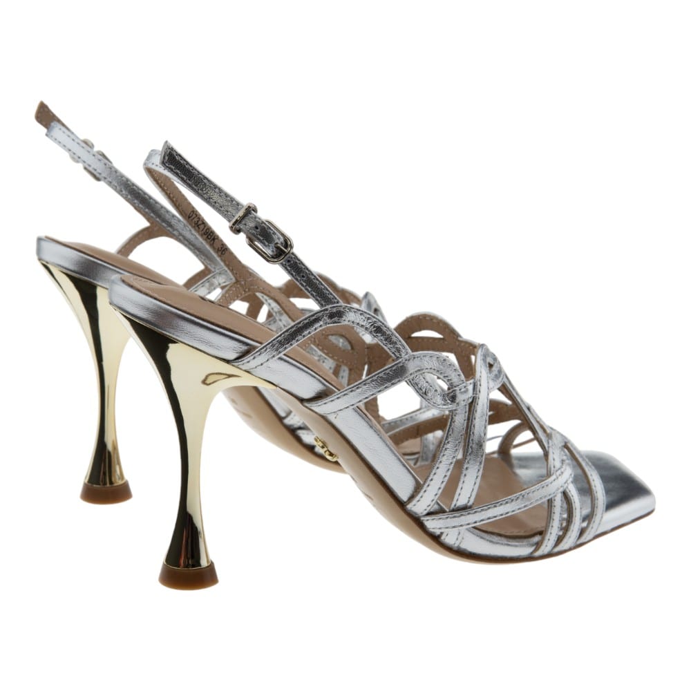 Sandalias Lola Cruz Plateadas | Exclusivas en Gallery Carrile foto 4