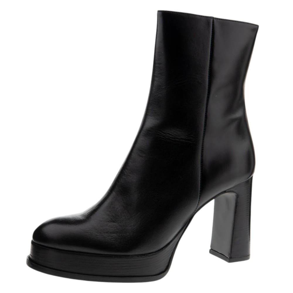 Botines negros piel tacón y plataforma Zinda foto 3