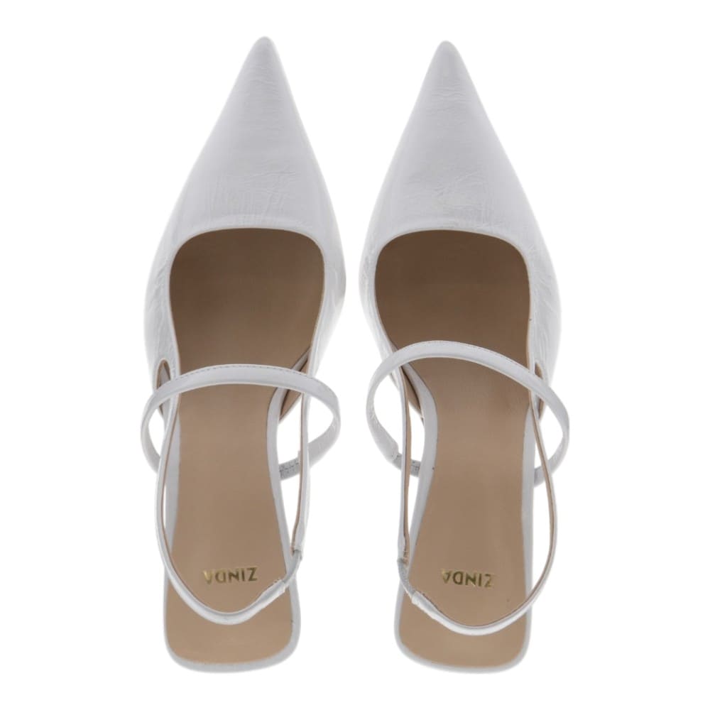 Zapatos destalonados blancos boda Zinda foto 2