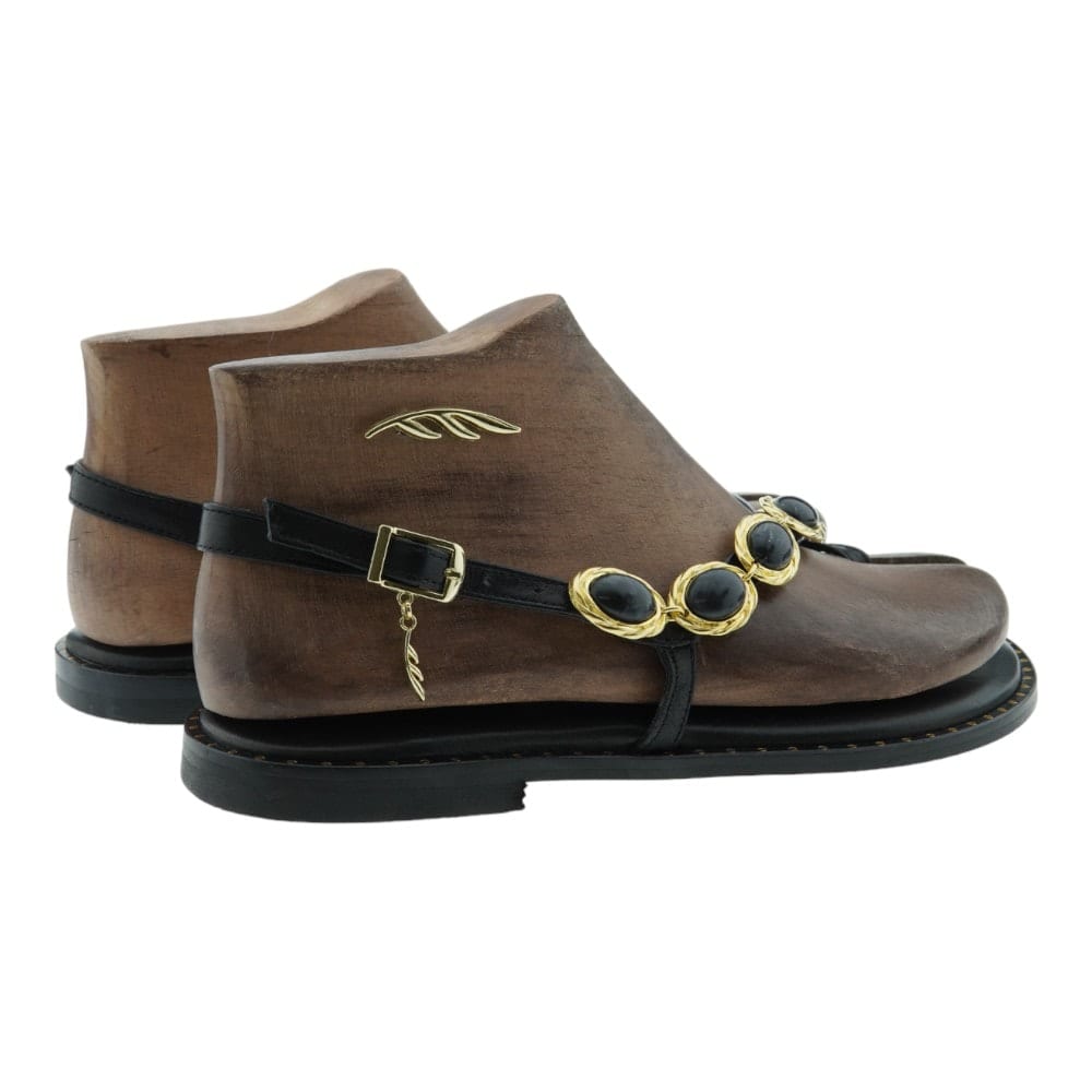 Sandalias Dedo Caryatis Tachuelas Doradas | Gallery Carrile foto 4
