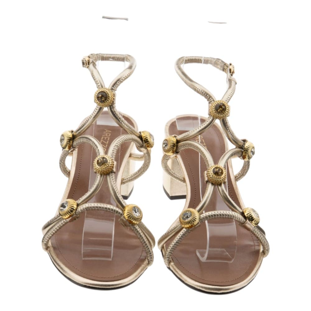 Sandalias doradas tacón pulsera Arezzo foto 2