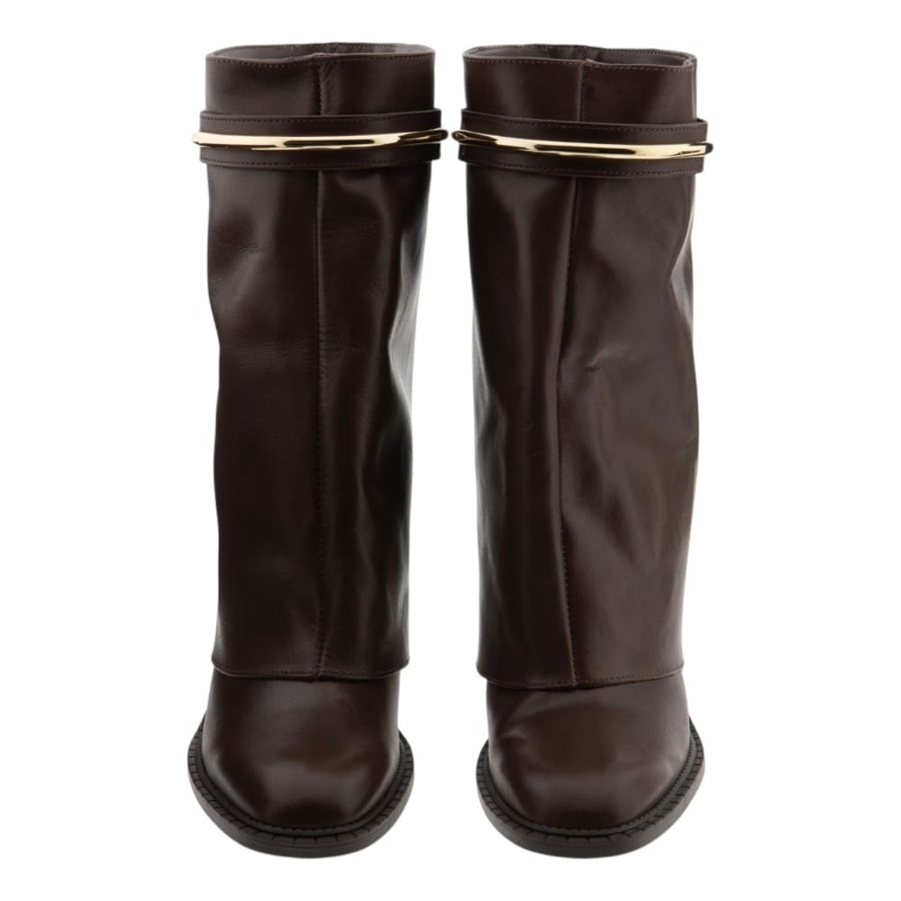 Botas marrones tacón caña superpuesta Arezzo foto 2