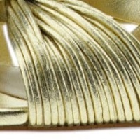 Sandalias Tacón Doradas Mujer Michael Kors | Glamour y Sofisticación en Gallery Carrile foto 5