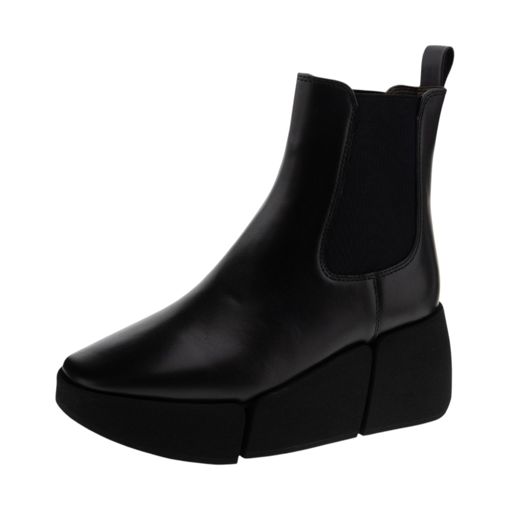 Botines negros piel plataforma Paloma Barceló foto 3