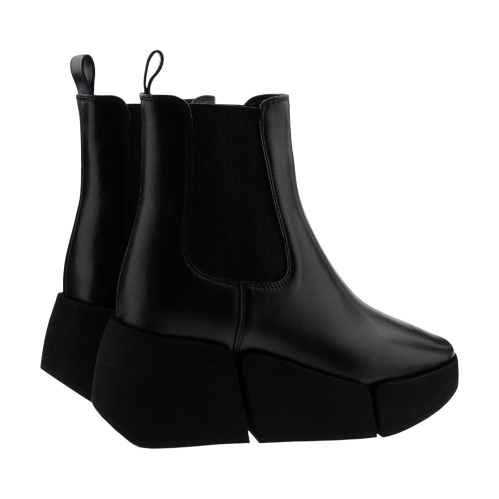 Botines negros piel plataforma Paloma Barceló foto 4