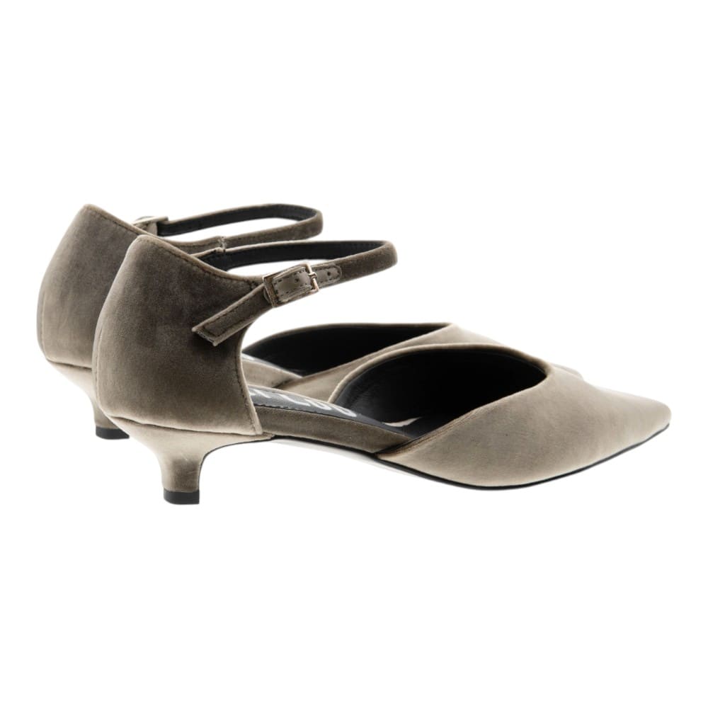 Zapatos Tacón Terciopelo y Hebilla Bibilou foto 4