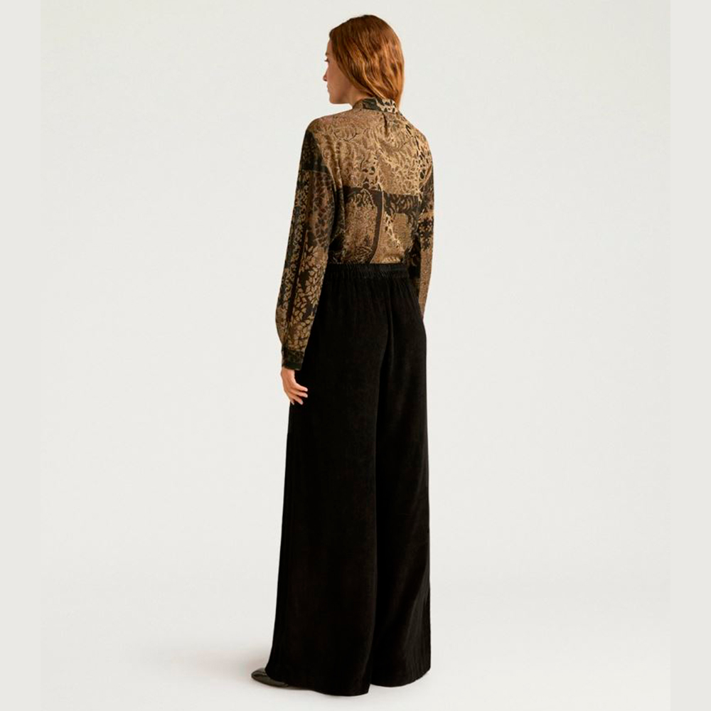 Pantalones palazzo negros terciopelo Momoni foto 4