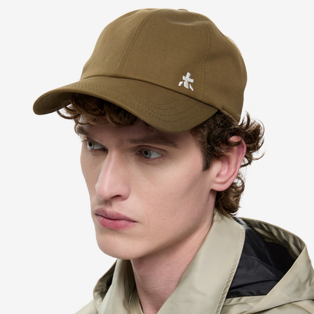 Gorra Premiata kaki con logo blanco para hombre | Gallery Carrile foto 3