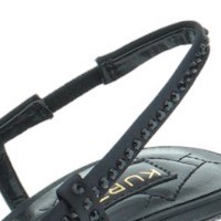 Tacones destalonados con adornos negros de Kurt Geiger | GaleríaCarrile foto 6