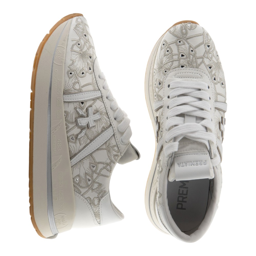 Zapatillas blancas bordadas plataforma Premiata foto 2