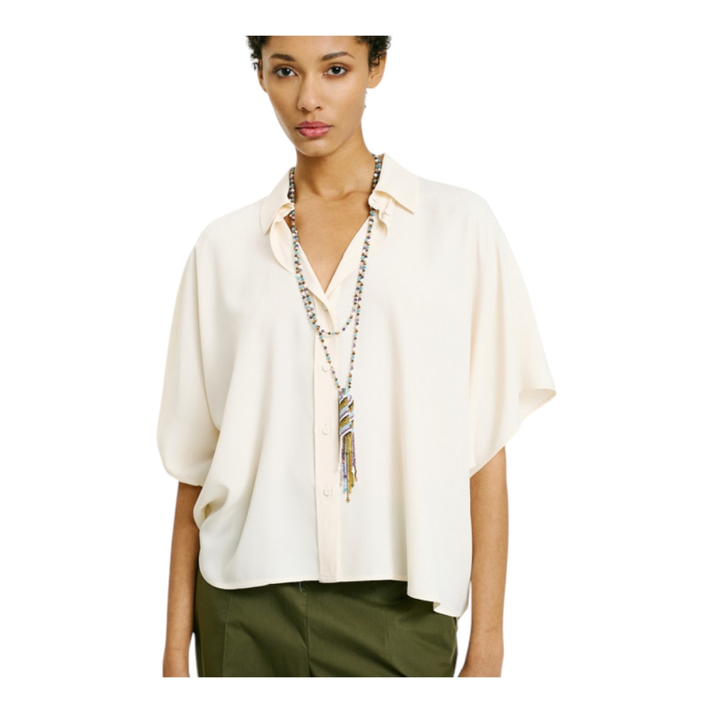 Camisa de Seda Beig Momoni para Mujer | Elegante y Versátil foto 2