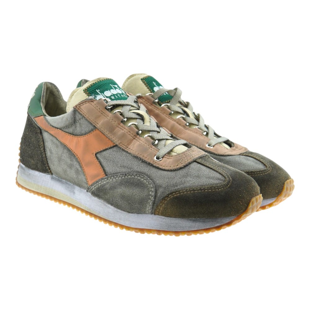 Sneakers Beige Diadora Hombre Equipe Dirty Sw