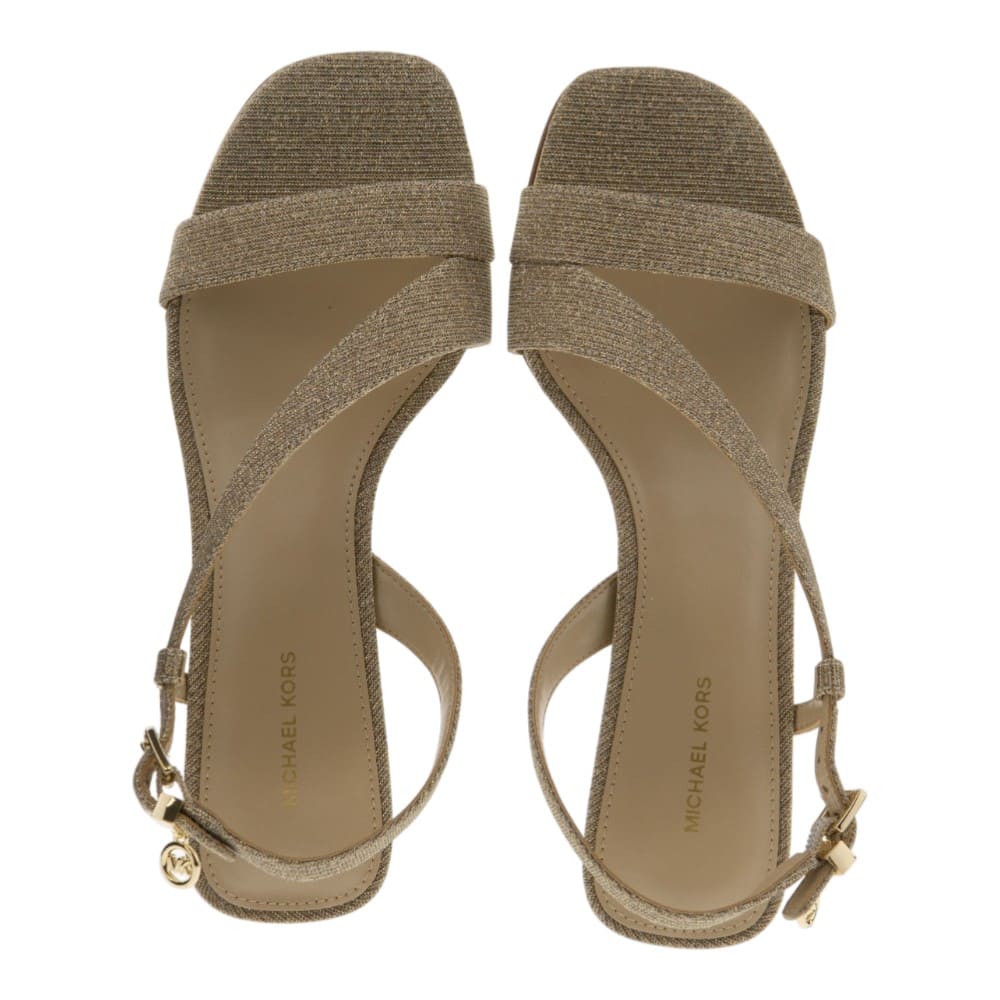 Sandalias doradas tacón bajo Michael Kors mujer elegantes foto 2