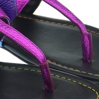 Sandalia plana dedo multicolor Kurt Geiger Kensington T-Bar foto 6