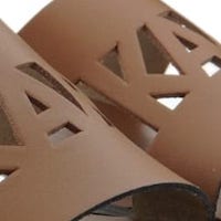 Sandalias Planas de Diseño Karl Lagerfeld | Elegancia Minimalista | Gallery Carrile foto 5