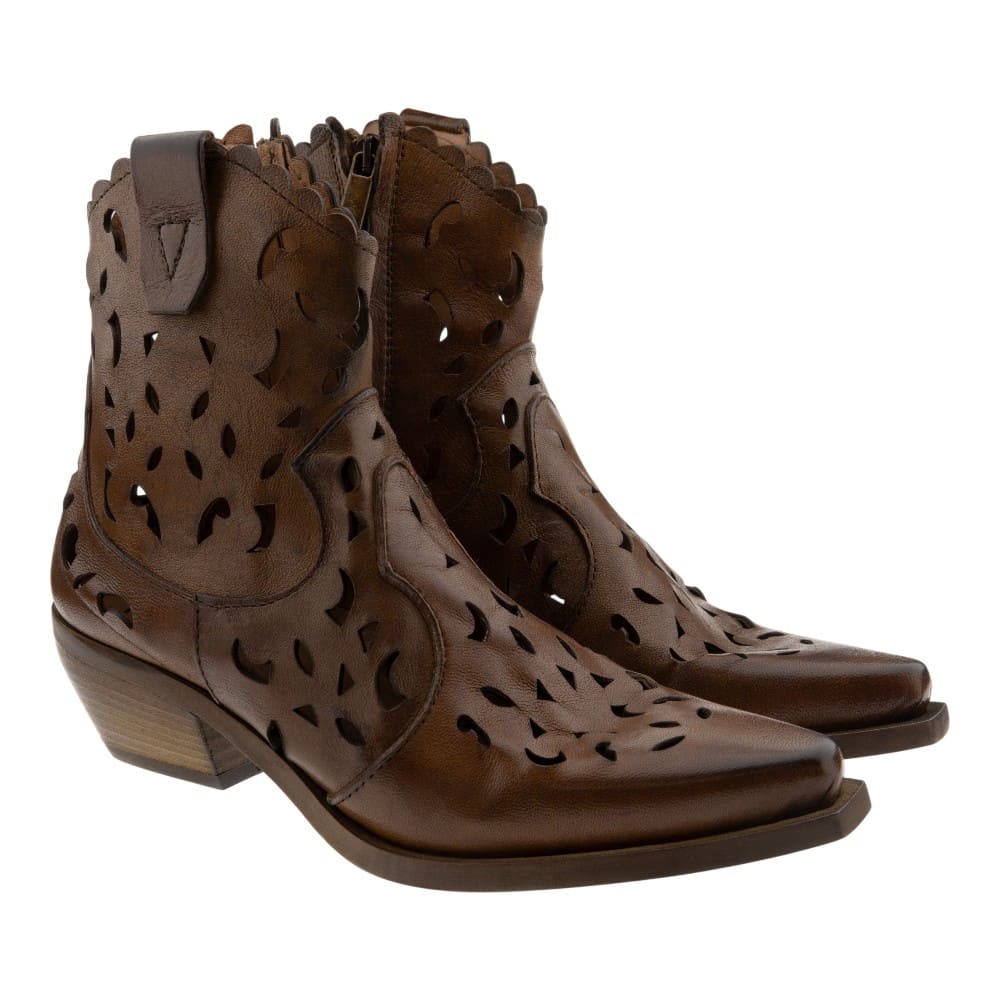 Botines camperos Zoe Laila 01