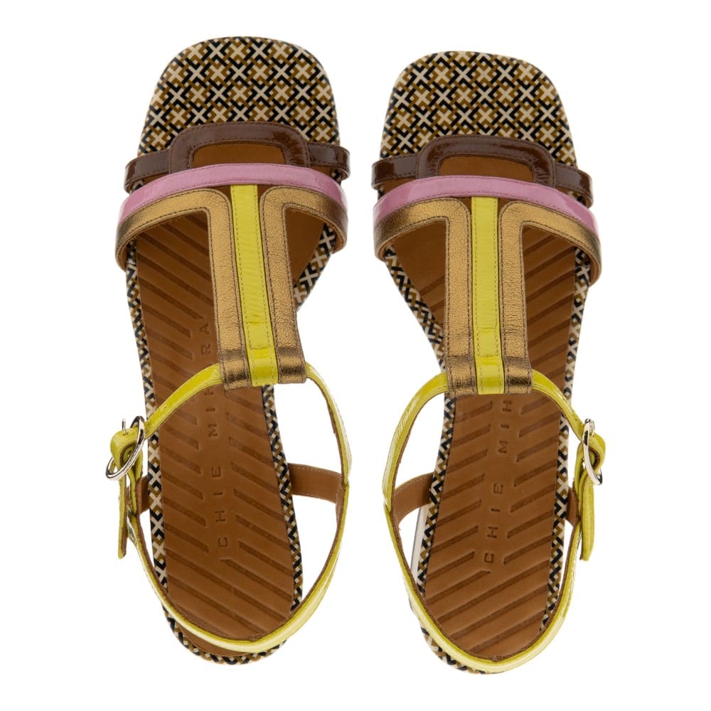 Sandalias tiras multicolor tacón Chie Mihara | Diseño original foto 2